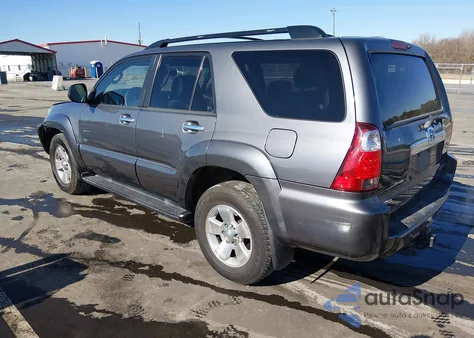 2007 Toyota 4Runner Sr5 V8 z USA, uszkodzony, nr VIN JTEZT14R670028100